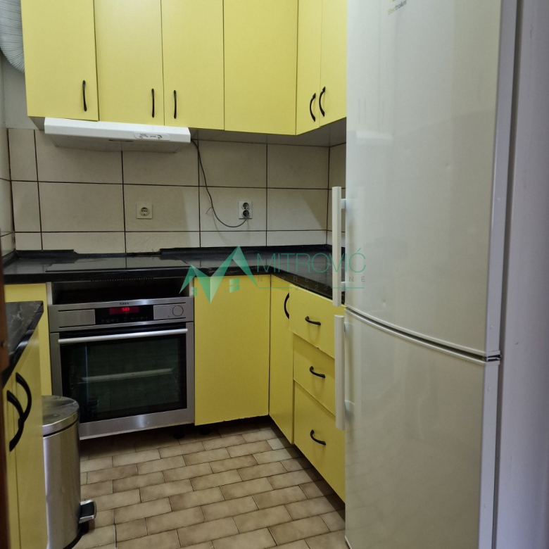 Stan Prodaja Novi Sad  40 m2