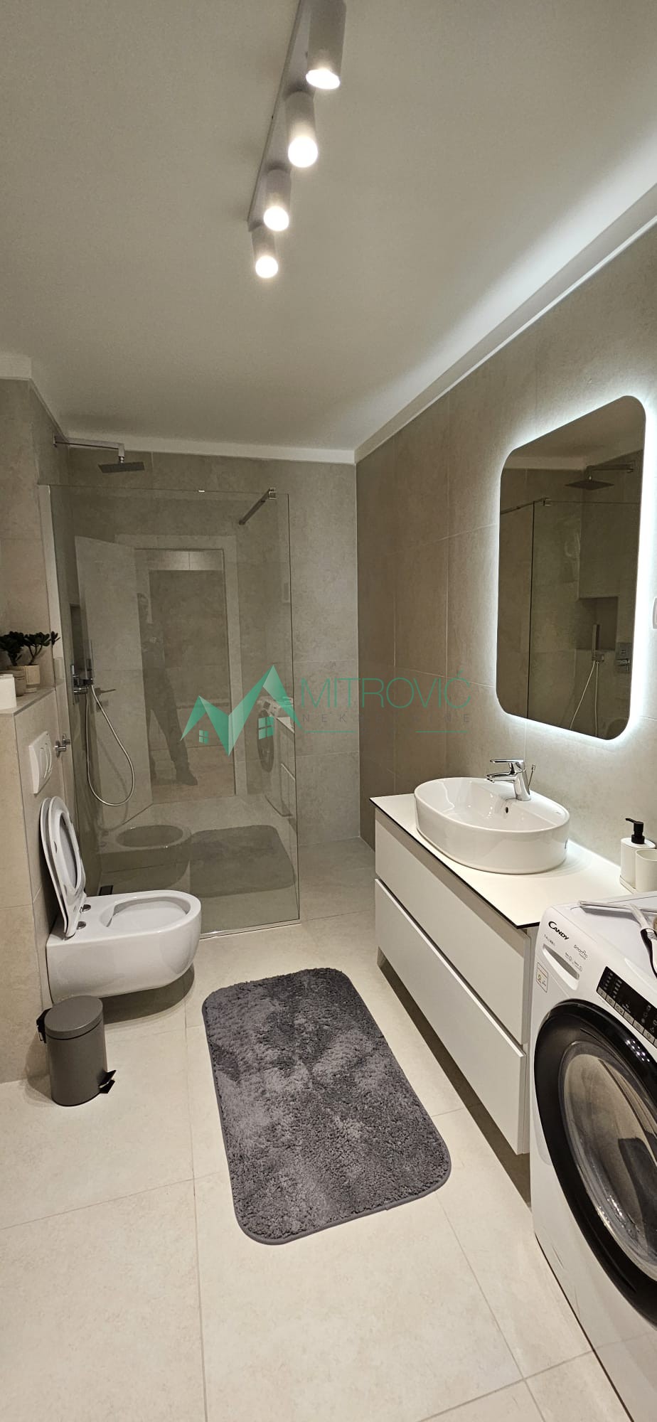 Stan Prodaja Novi Sad  36 m2
