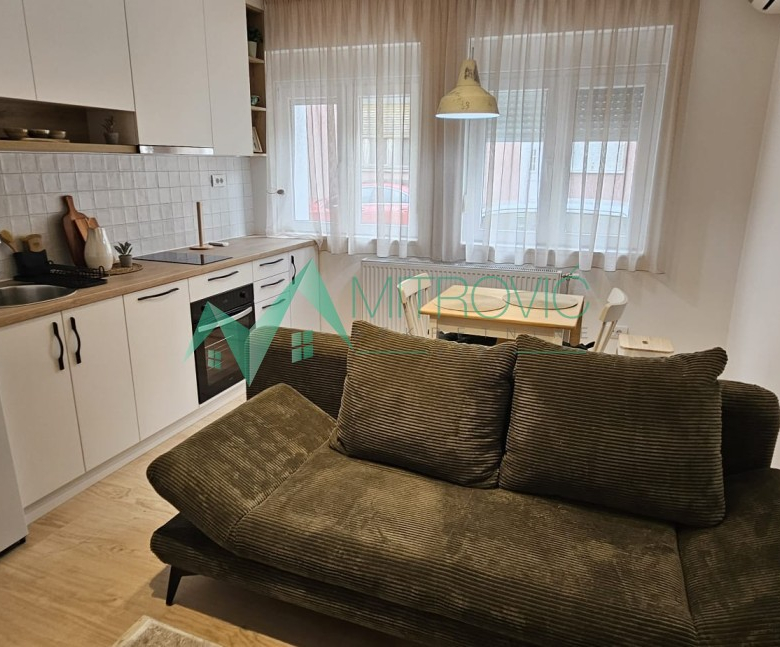 Stan Prodaja Novi Sad  36 m2