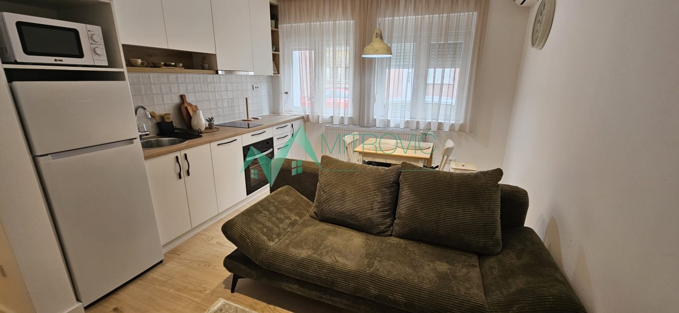 Stan Prodaja Novi Sad  36 m2