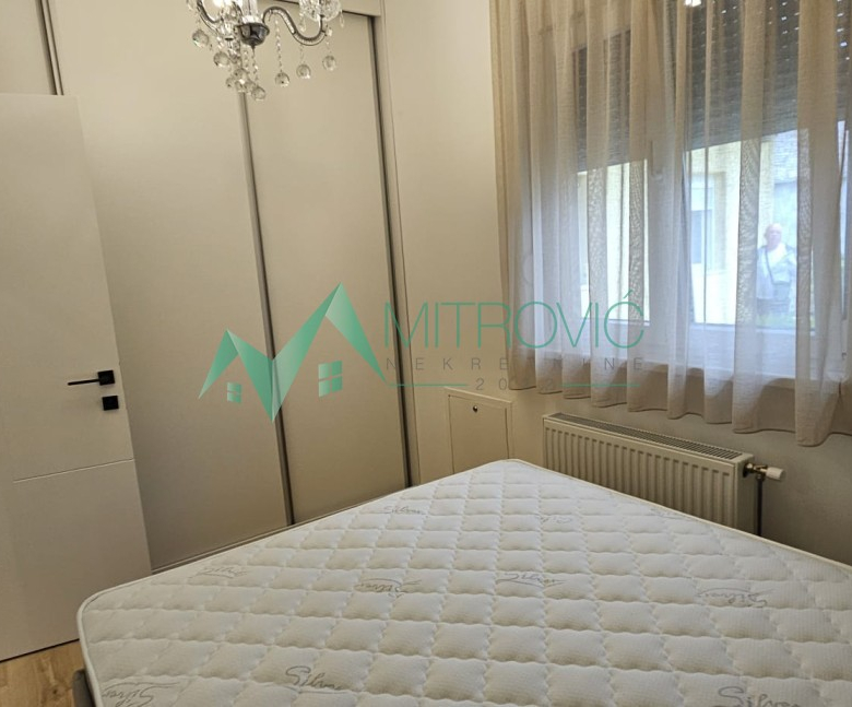 Stan Prodaja Novi Sad  40 m2