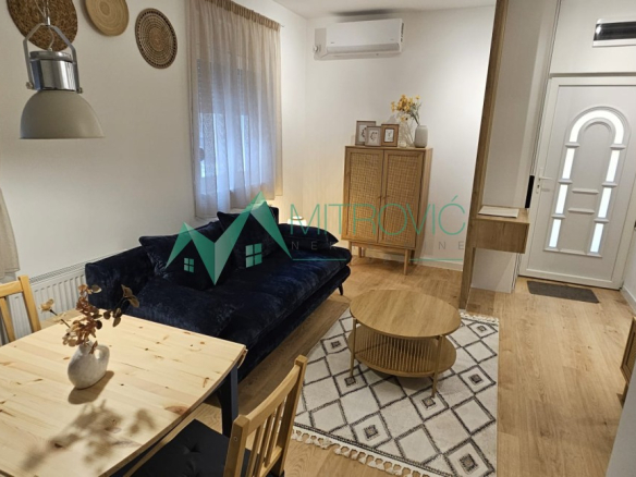 Stan Prodaja Novi Sad  40 m2