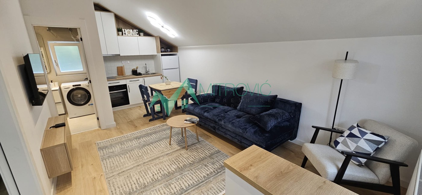 Stan Prodaja Novi Sad  38 m2