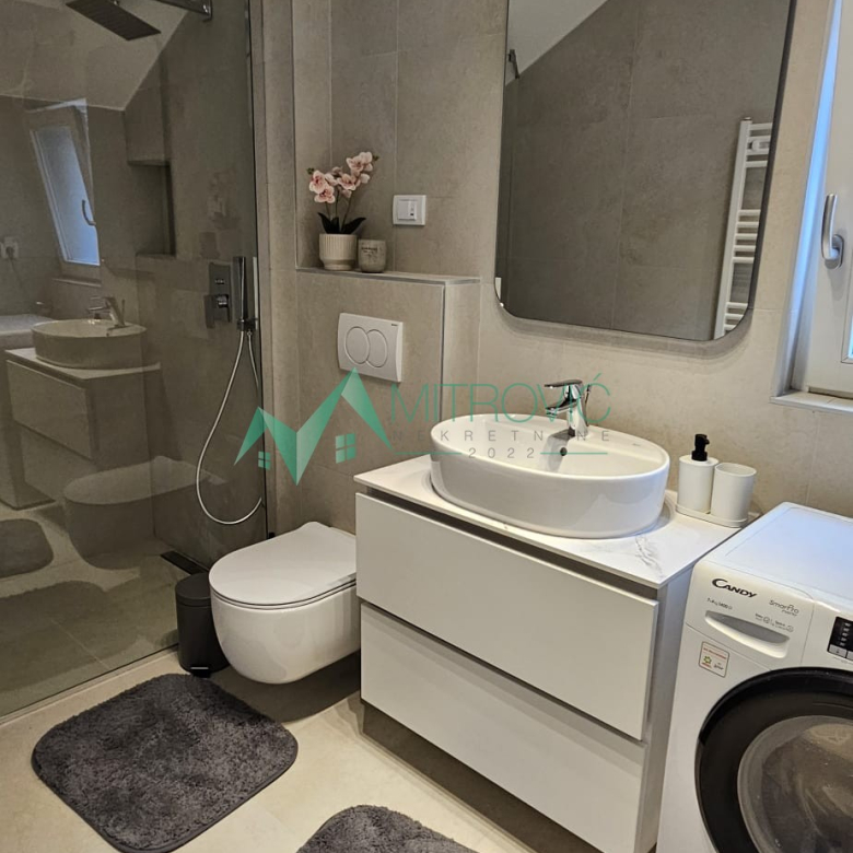Stan Prodaja Novi Sad  38 m2