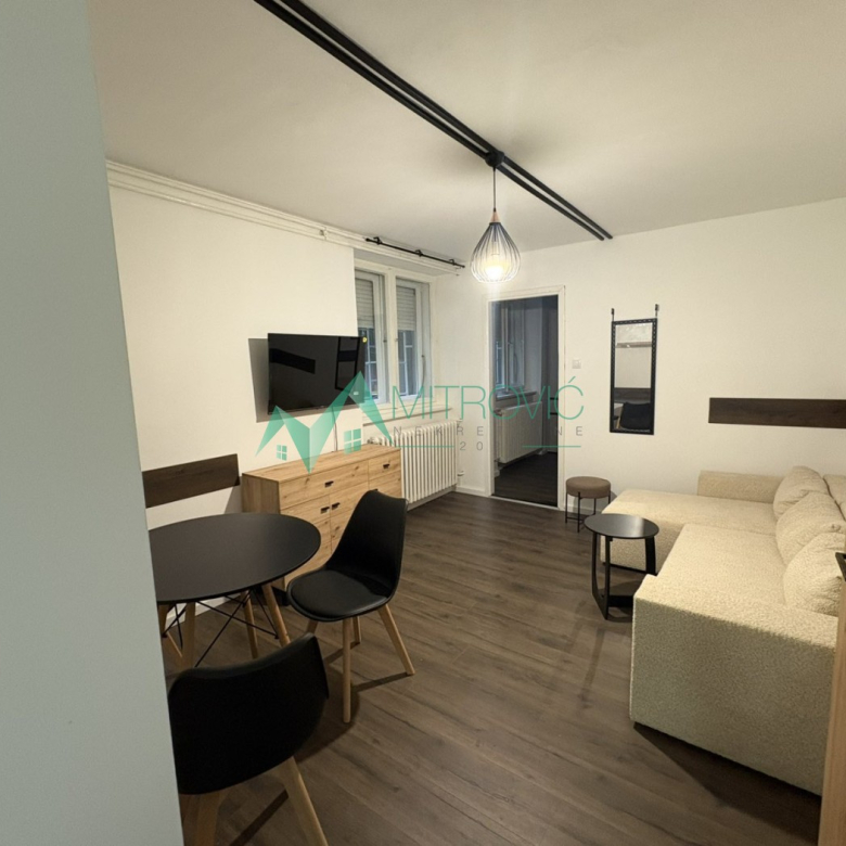 Stan Prodaja Novi Sad  34 m2