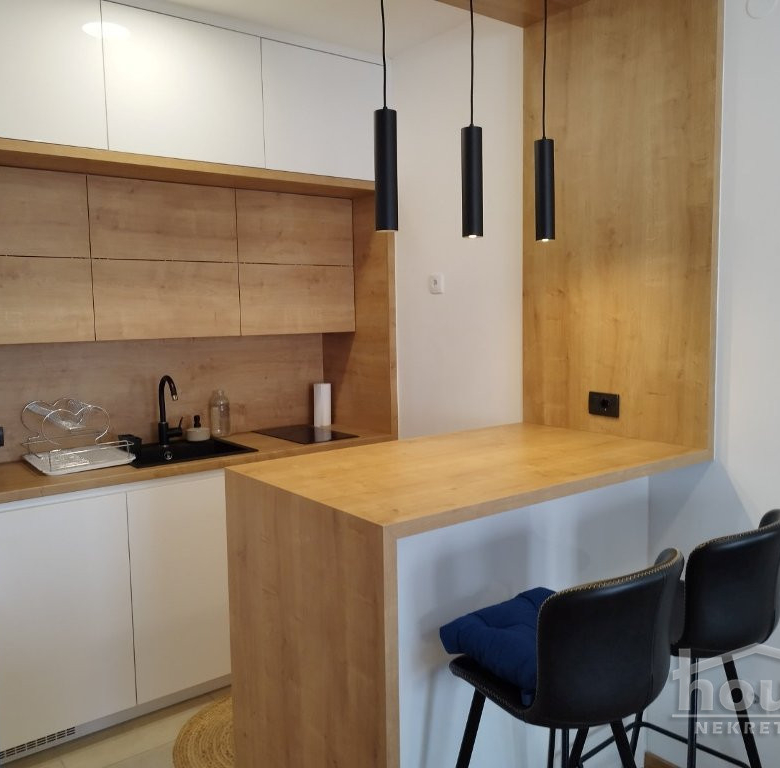 Stan Izdavanje Novi Sad  39 m2