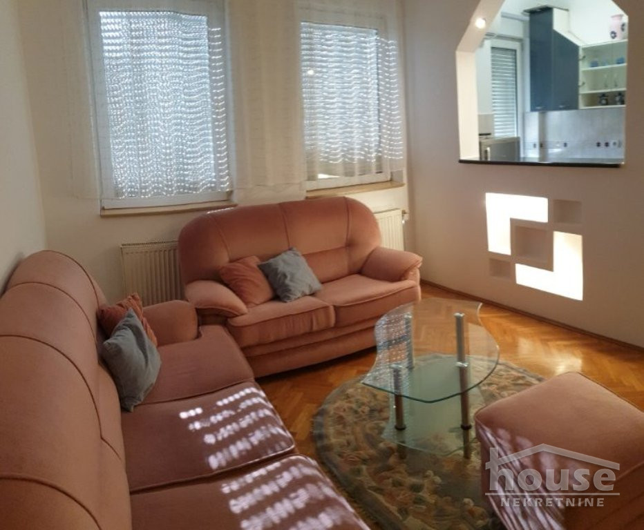 Stan Izdavanje Novi Sad  42 m2