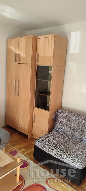 Stan Izdavanje Novi Sad  24 m2