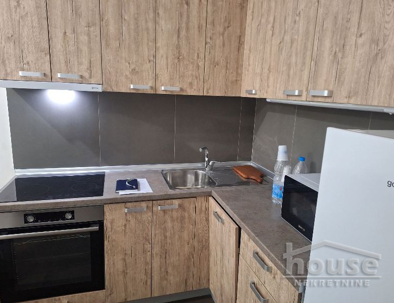 Stan Izdavanje Novi Sad  43 m2