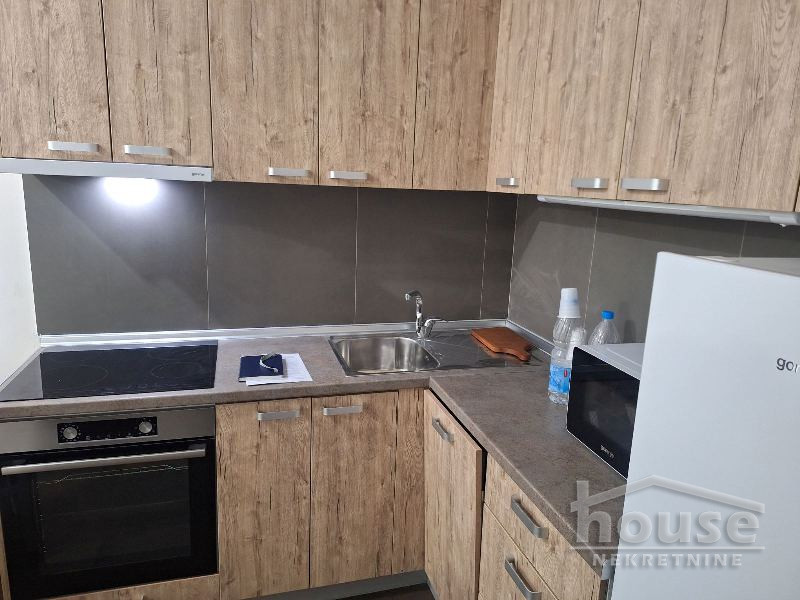 Stan Izdavanje Novi Sad  43 m2