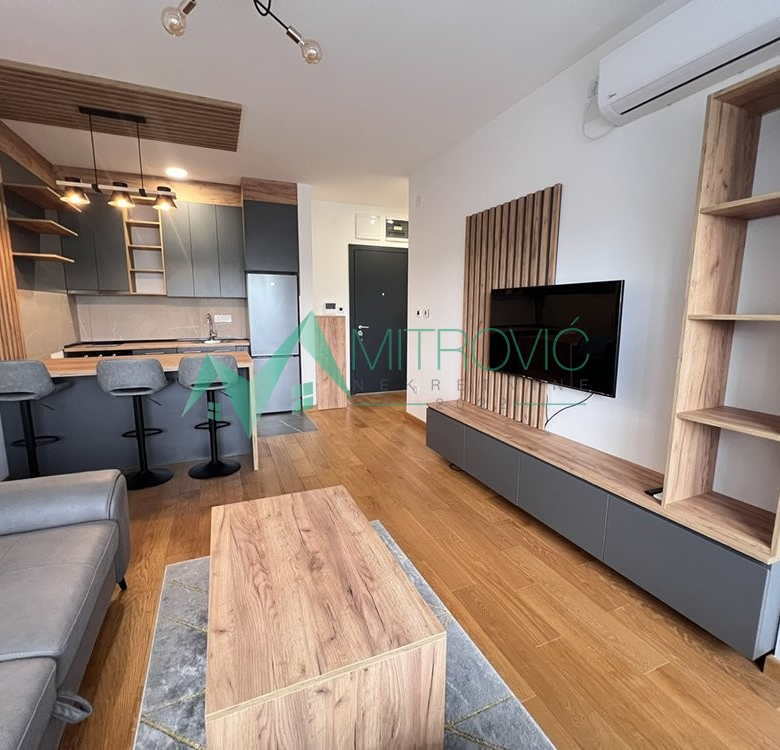 Stan Prodaja Novi Sad  45 m2