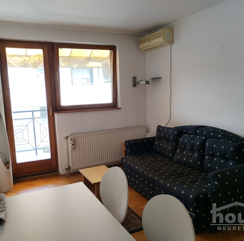 Stan Izdavanje Novi Sad  25 m2