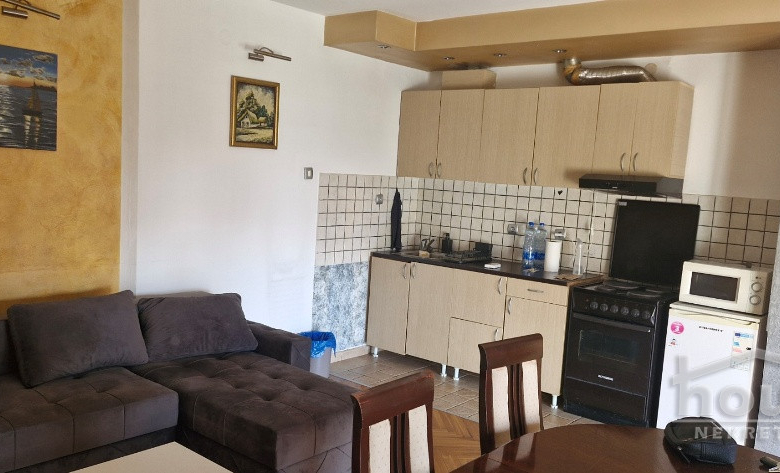 Stan Izdavanje Novi Sad  45 m2