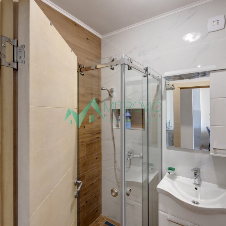 Stan Prodaja Novi Sad  38 m2