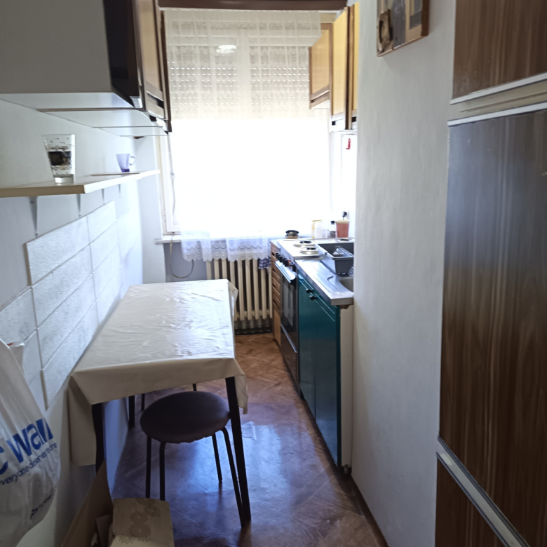 Stan Izdavanje Novi Sad  67 m2