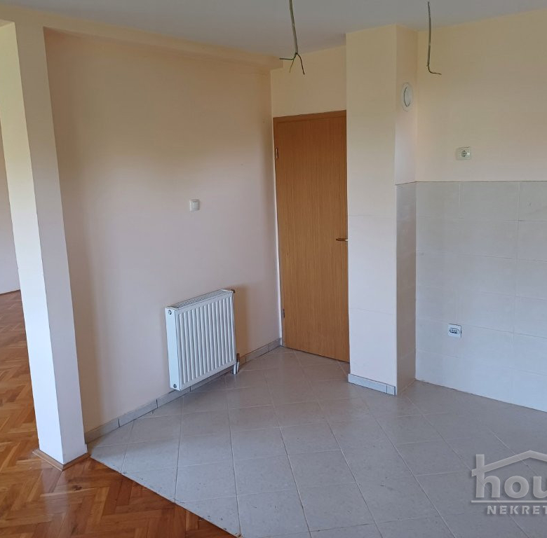 Stan Izdavanje Novi Sad  87 m2