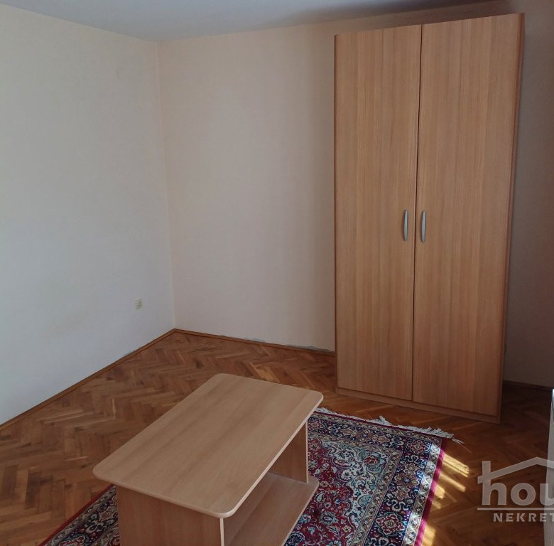 Stan Izdavanje Novi Sad  87 m2
