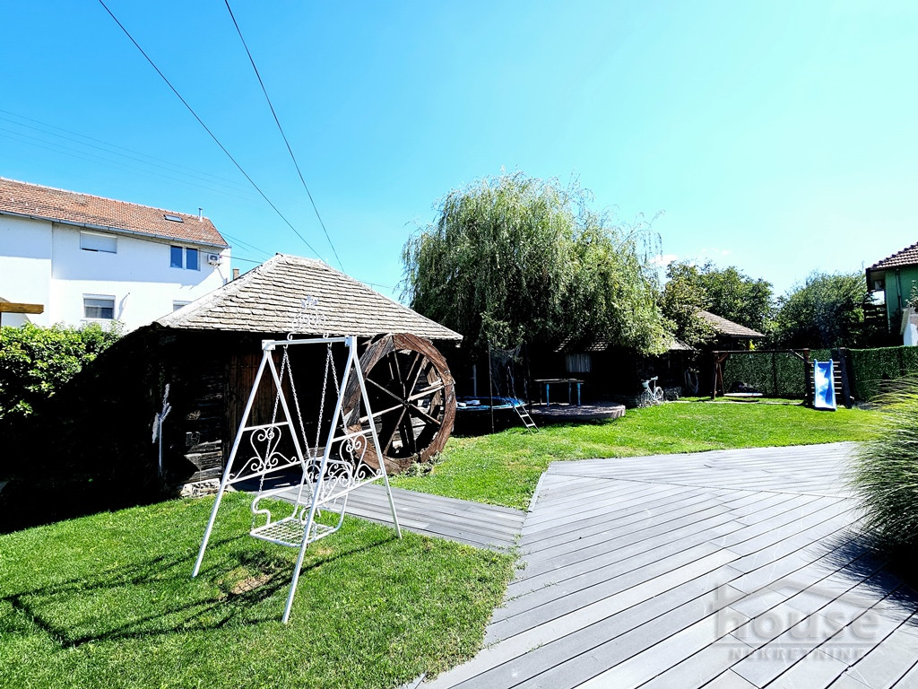 Lokal za izdavanje, Veternik, Novi Sad, 2500m², Prizemlje, 4.500 €/mes