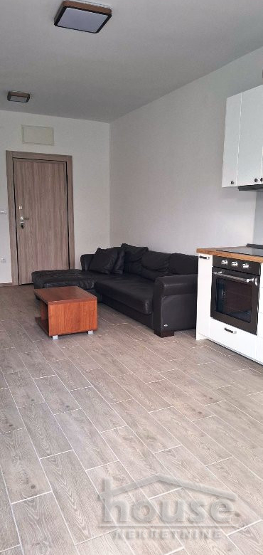 Stan Izdavanje Novi Sad  38 m2