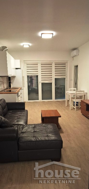 Stan Izdavanje Novi Sad  38 m2