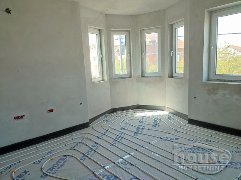 Lokal Izdavanje Novi Sad Lokal Izdavanje Novi Sad 300 m2