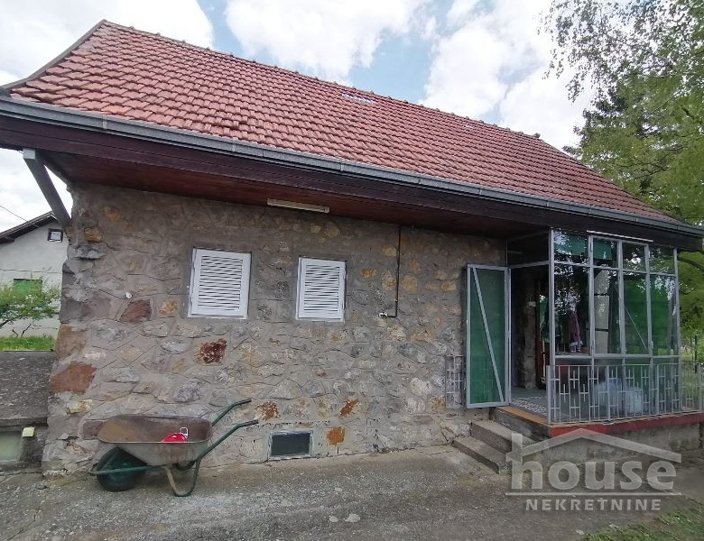 Kuća Prodaja Novi Sad  40 m2