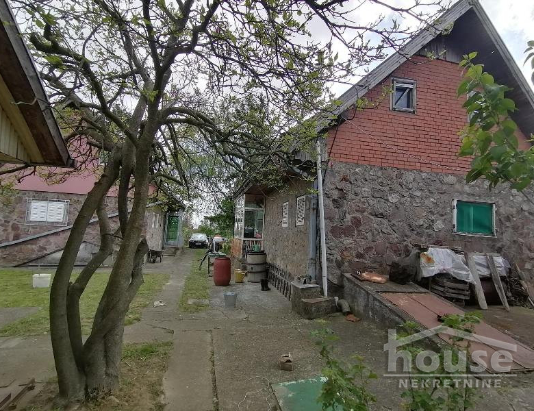 Kuća Prodaja Novi Sad  40 m2