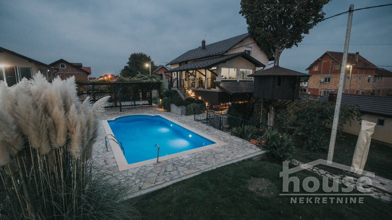 Kuća Prodaja Novi Sad  370 m2