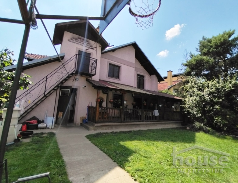 Kuća Prodaja Novi Sad  361 m2