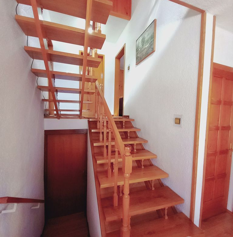 Kuća Prodaja Novi Sad  200 m2
