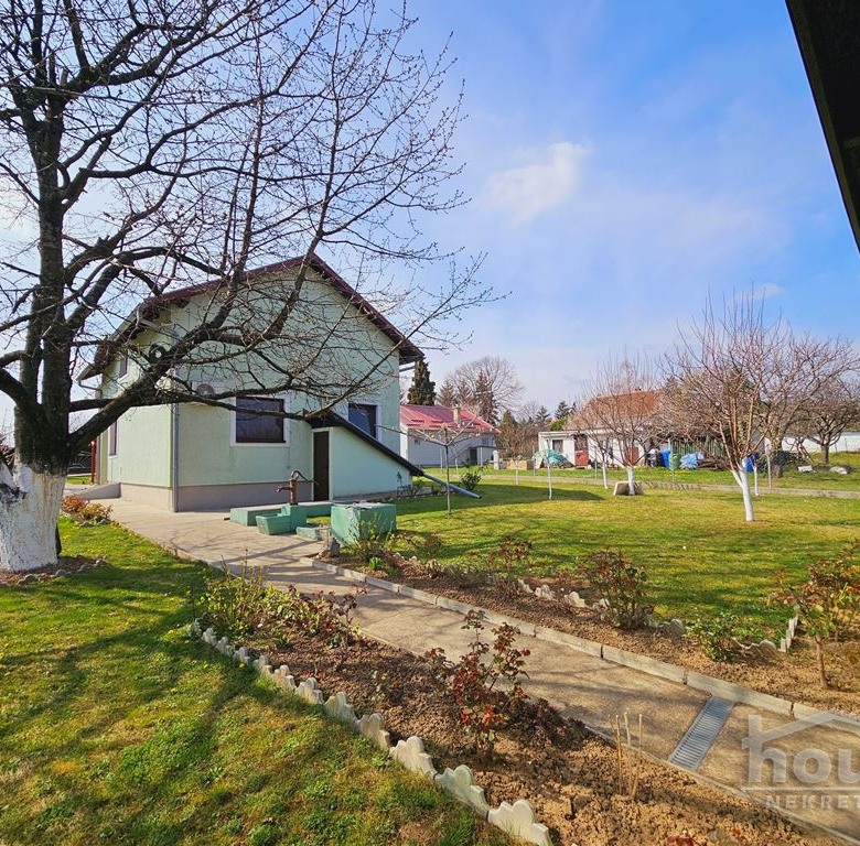 Kuća Prodaja Novi Sad  132 m2