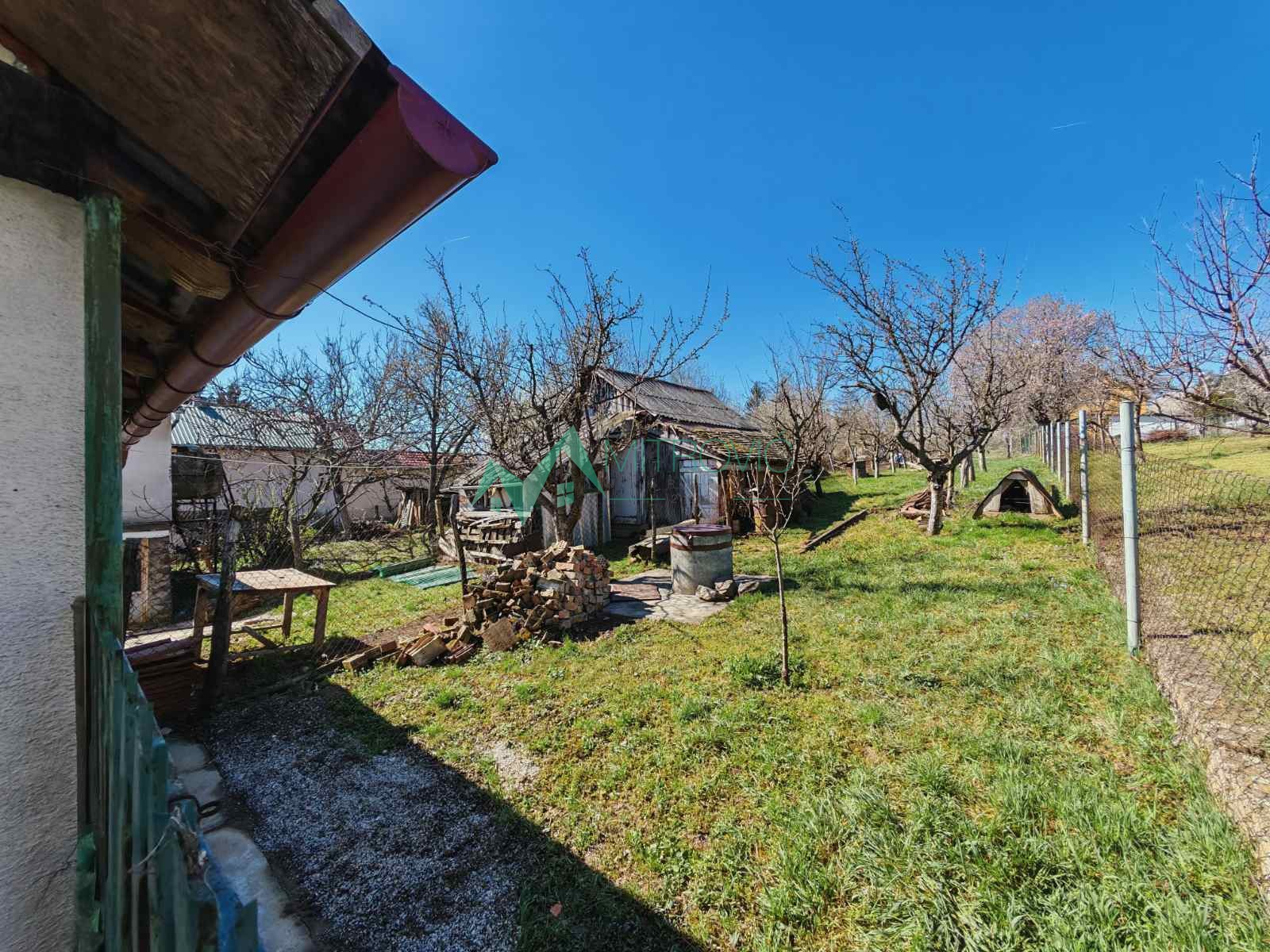 kuce-brdeZ-do-3000160-eq03h Kuća na prodaju, Čortanovci, Inđija, 64m², 80.000 €