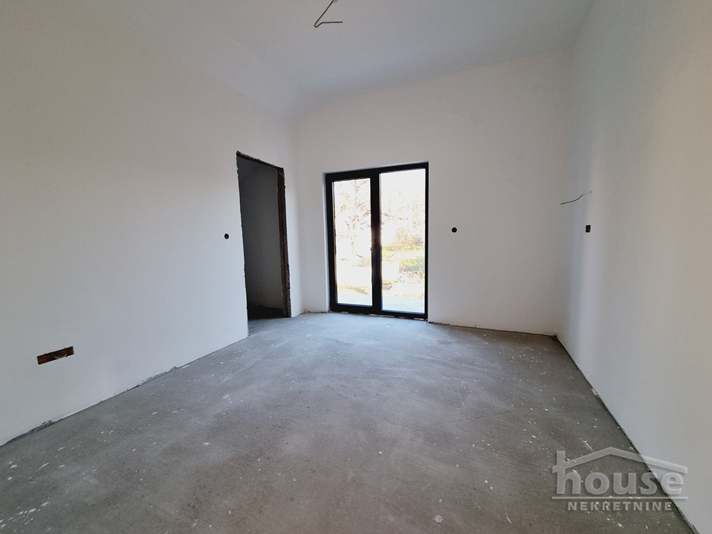 kuce-centar-3045012-hpslc Kuća na prodaju, Sremska Kamenica, Novi Sad, 271m², 455.000 €