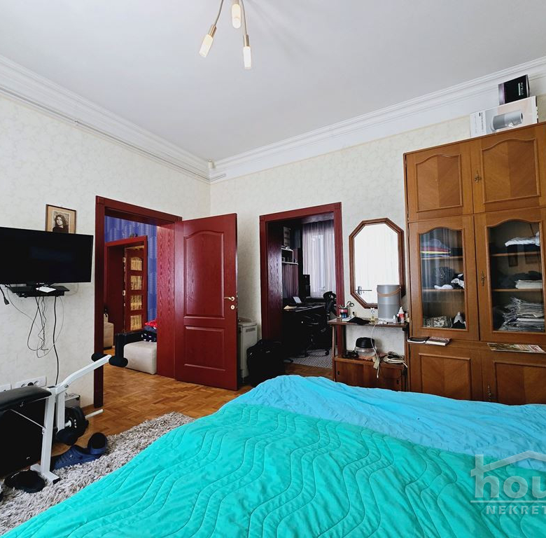 Kuća Prodaja Novi Sad  180 m2