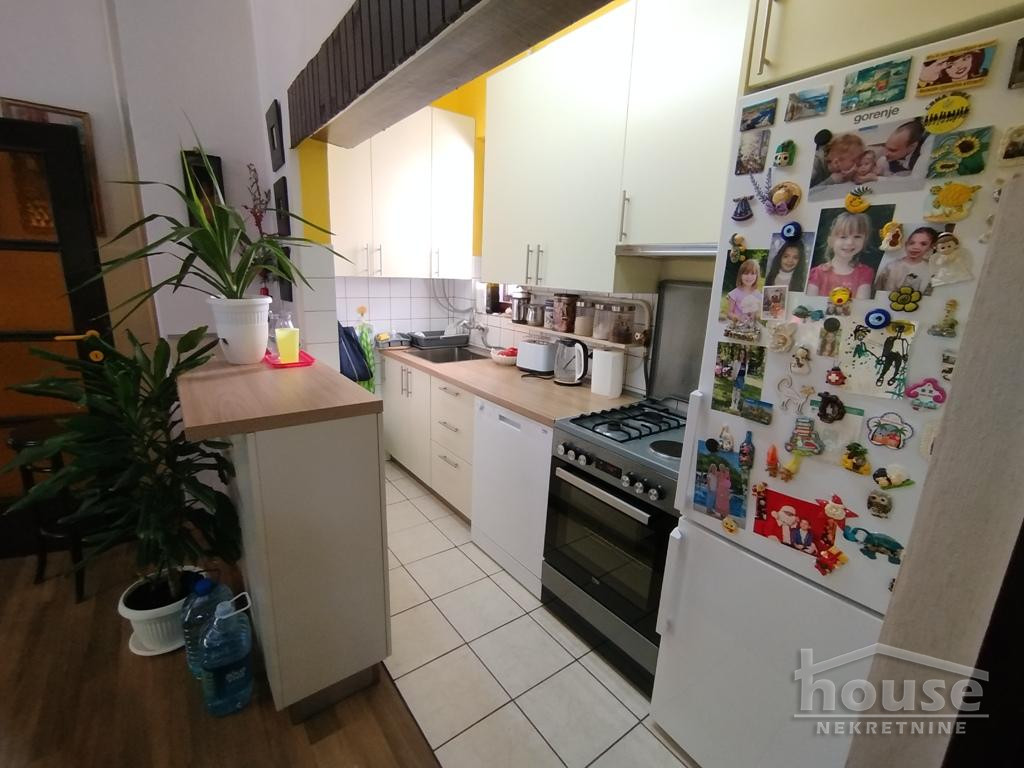 Kuća Prodaja Novi Sad  443 m2