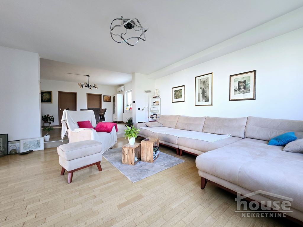 Kuća Prodaja Novi Sad  255 m2