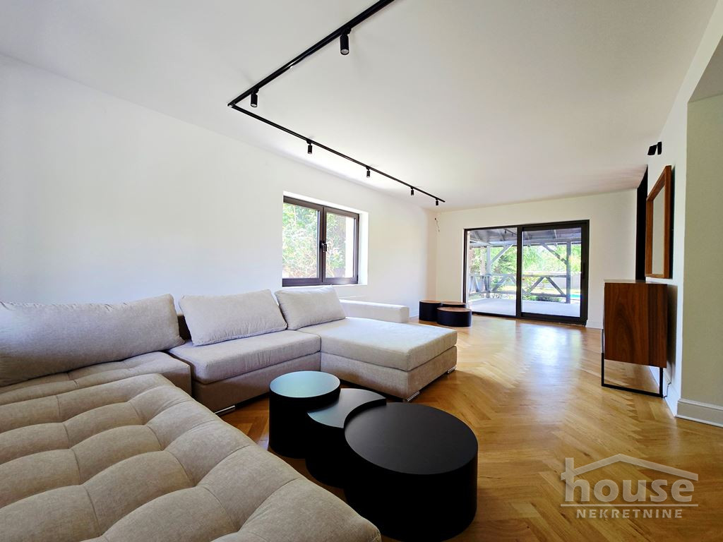 Kuća Prodaja Novi Sad  299 m2