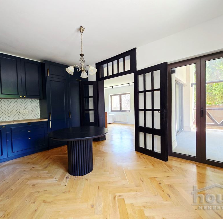 Kuća Prodaja Novi Sad  299 m2