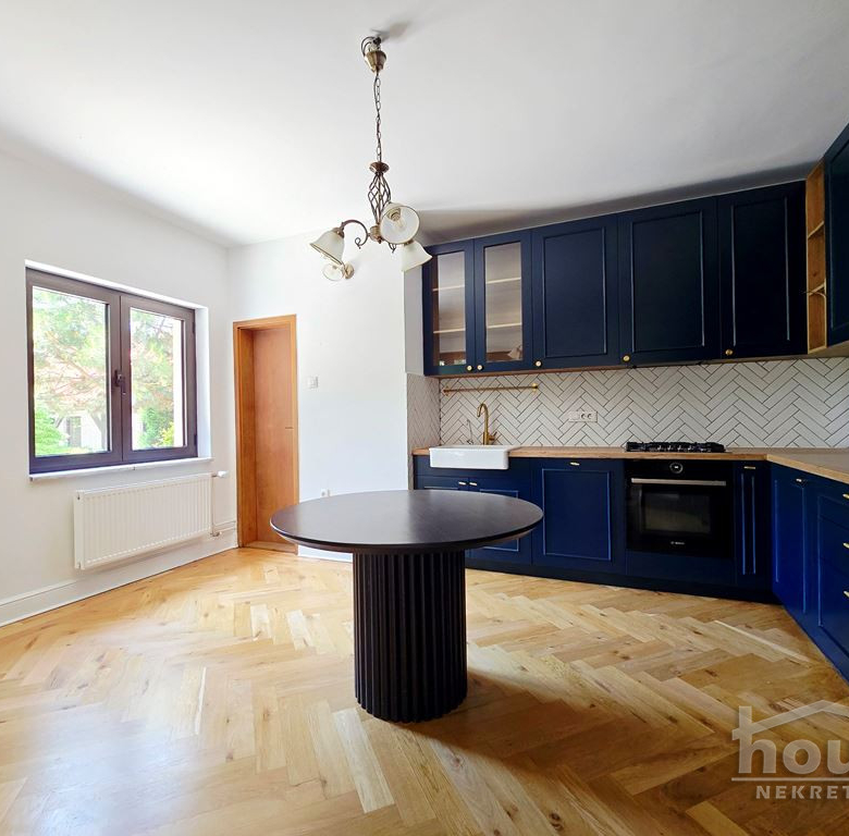 Kuća Prodaja Novi Sad  299 m2