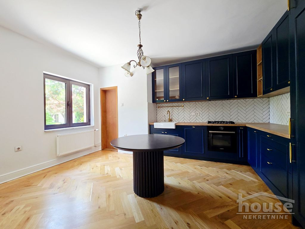 Kuća Prodaja Novi Sad  299 m2