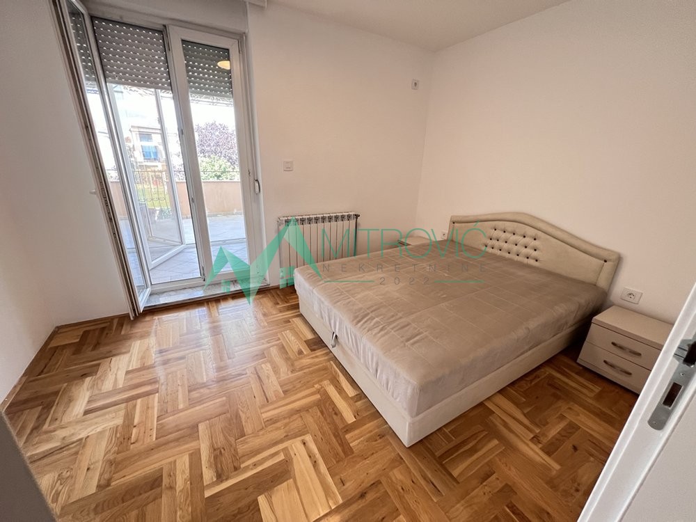 kuce-lipov-gaj-3000224-9b3nh Kuća na prodaju, Lipov Gaj, Novi Sad, 141m², 381.100 €