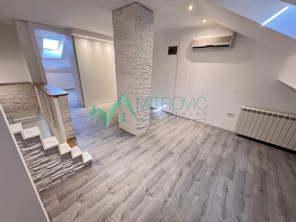 kuce-lipov-gaj-3000224-qqvwo Kuća na prodaju, Lipov Gaj, Novi Sad, 141m², 381.100 €