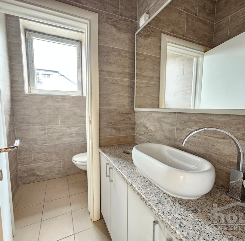Kuća Prodaja Novi Sad  970 m2