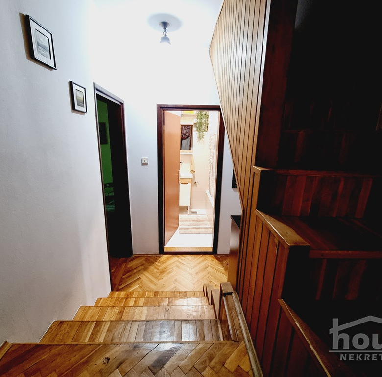 Kuća Prodaja Novi Sad  963 m2