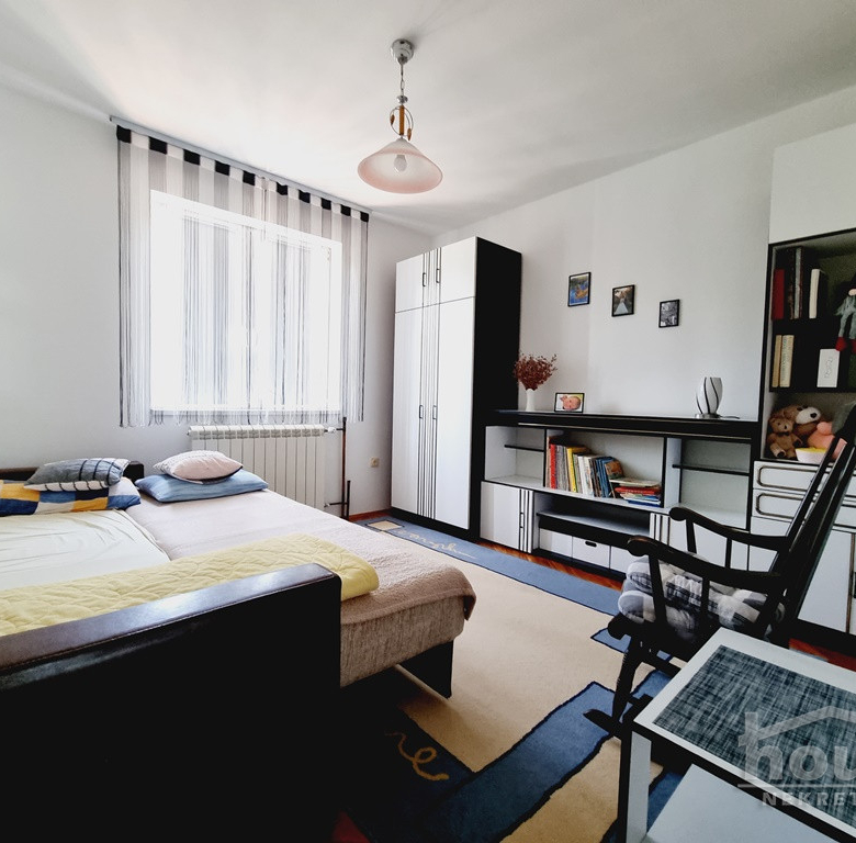Kuća Prodaja Novi Sad  963 m2