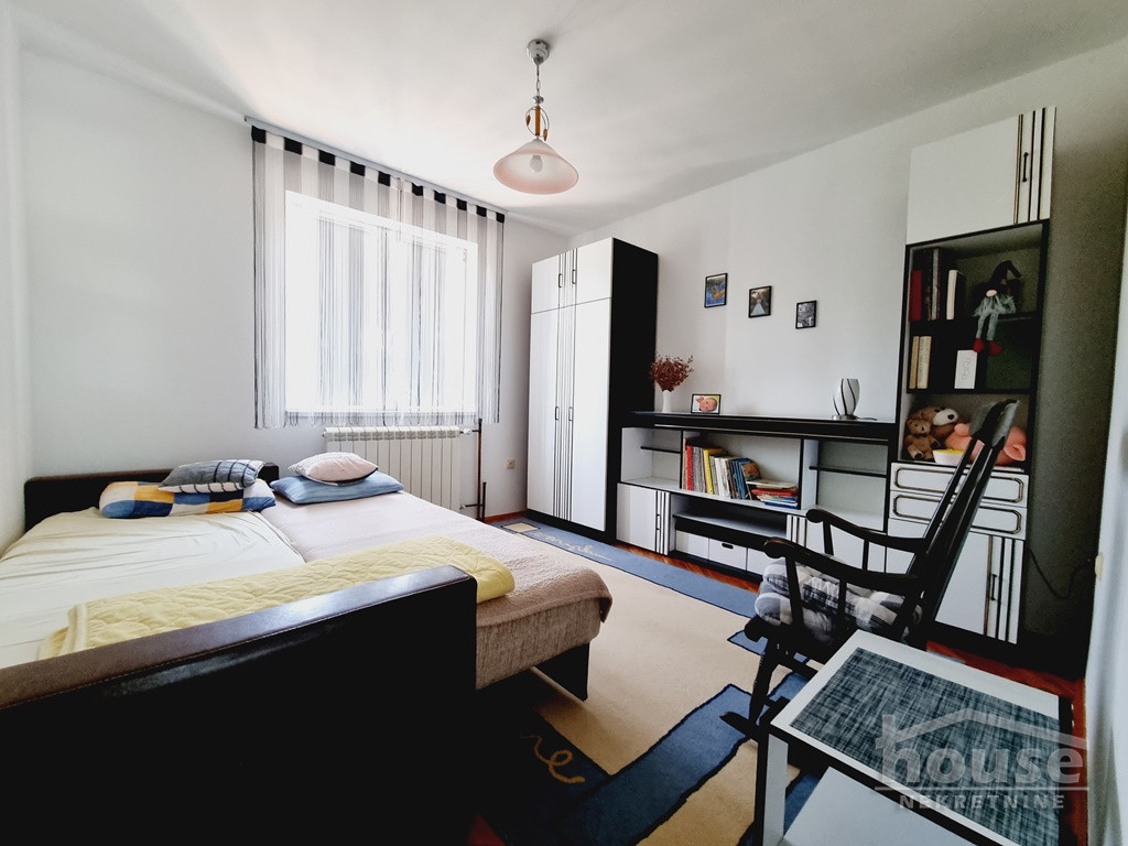 Kuća Prodaja Novi Sad  963 m2