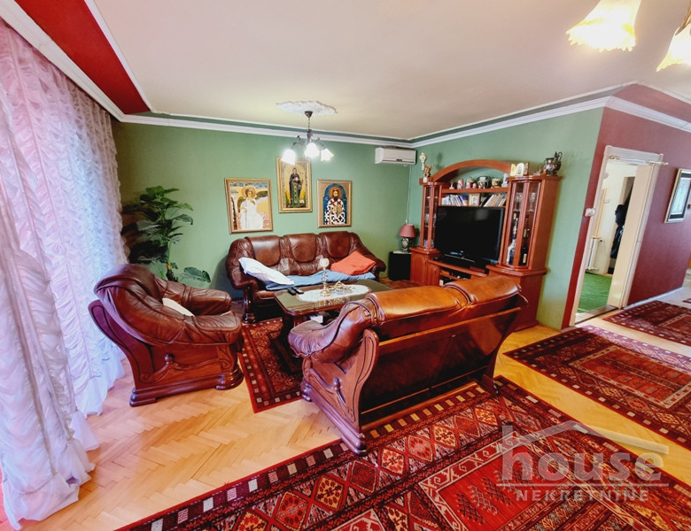 Kuća Prodaja Novi Sad  240 m2