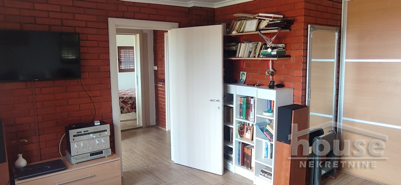 Kuća Prodaja Novi Sad  150 m2