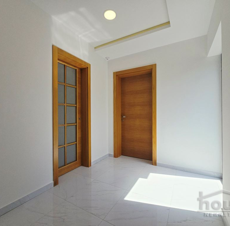 Kuća Prodaja Novi Sad  181 m2