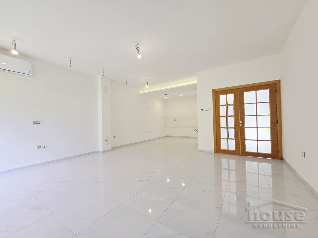 Kuća Prodaja Novi Sad  181 m2